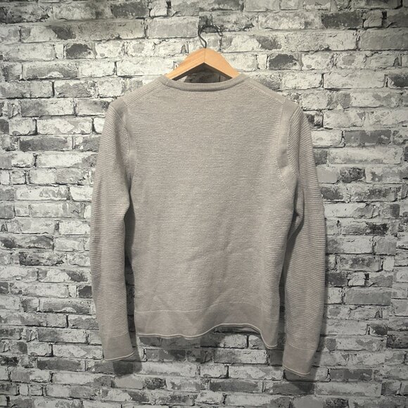 EUC Todd Snyder Sweater Size Large - Picture 5 of 11